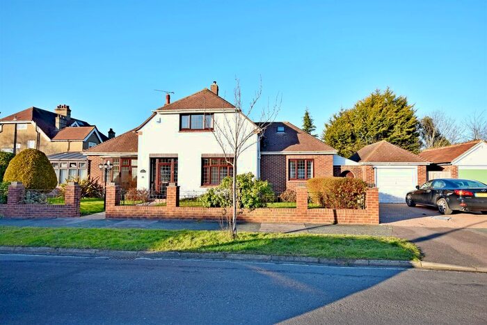 3 Bedroom Detached House To Rent In Southbrook Road, Havant, Hampshire, PO9