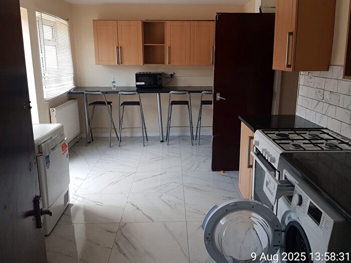 5 Bedroom Semi Detached House To Rent In Ridgefield Road, Oxford, OX4