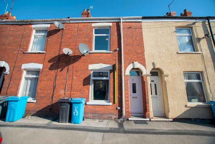 2 Bedroom Terraced House To Rent In Steynburg Street, Hull, HU9