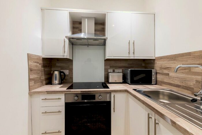 1 Bedroom Flat To Rent In Rossie Place, Leith, Edinburgh, EH7