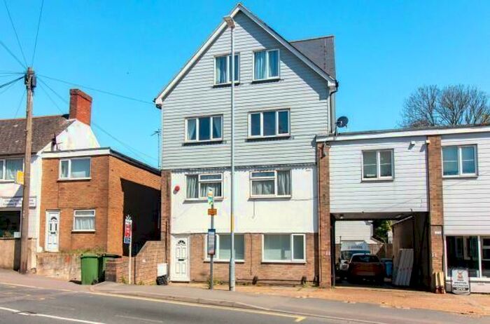 1 Bedroom Flat To Rent In Risborough Lane, Folkestone, CT19
