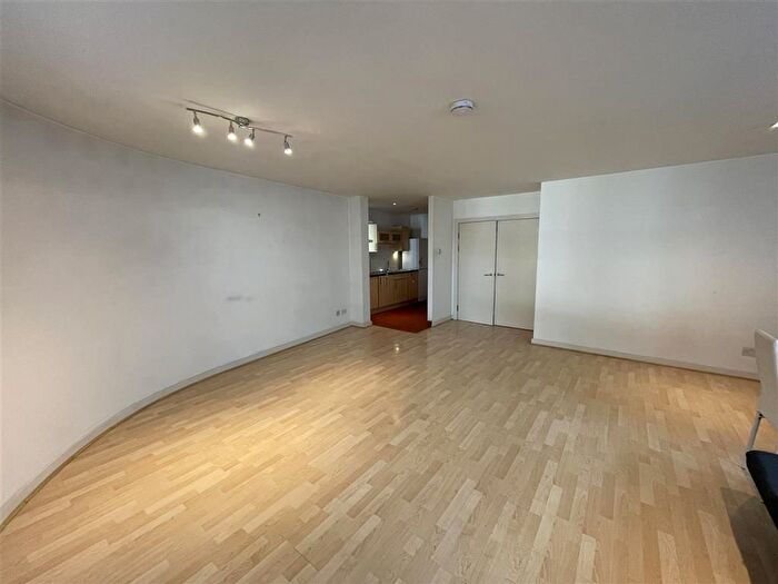 2 Bedroom Flat For Sale In Deansgate, Manchester, M3