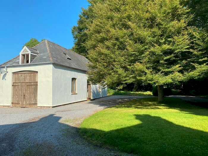 1 Bedroom Coach House To Rent In Trostrey Lodge, Usk, NP15