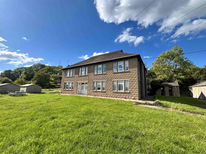 3 Bedroom Flat To Rent In Flat, Elton House, Huntley, GL19