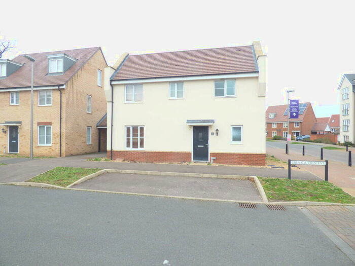 3 Bedroom House To Rent In Grenada Crescent, Newton Leys, MK3