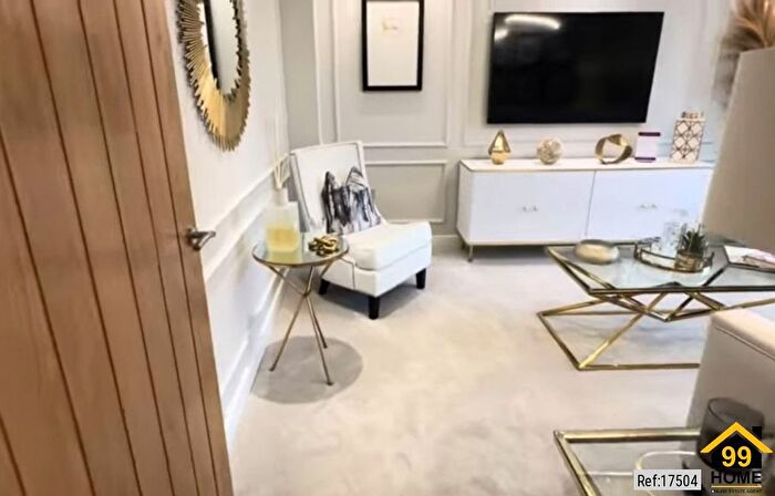 2 Bedroom Flat To Rent In Charles Street, London, W1J