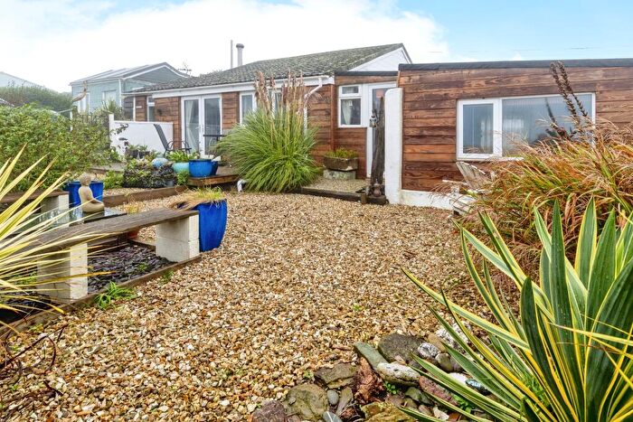 3 Bedroom Bungalow For Sale In Freathy, Millbrook, Torpoint, Cornwall, PL10