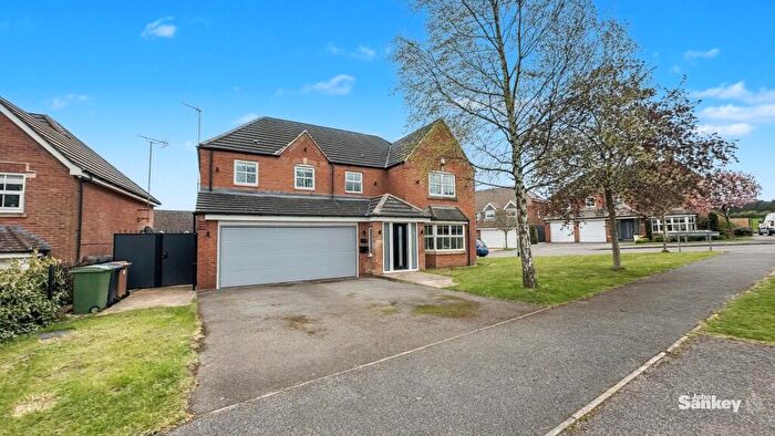 5 Bedroom Detached House For Sale In Paddock Close, Mansfield, NG18