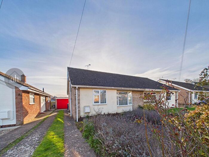 2 Bedroom Semi-Detached Bungalow For Sale In Gough Place, Ixworth, IP31