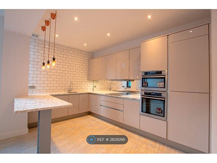 2 Bedroom Flat To Rent In Back Piccadilly, Manchester, M1