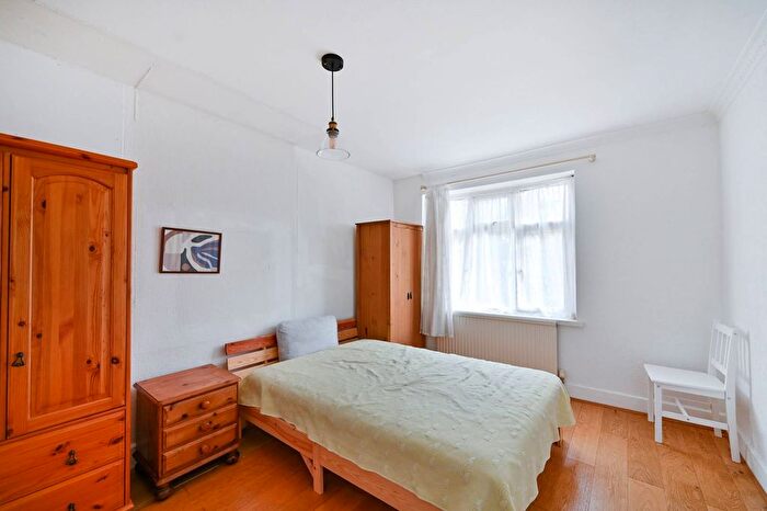 3 Bedroom Terraced House To Rent In Rookwood Avenue, New Malden, KT3