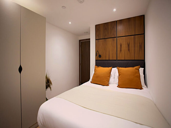 1 Bedroom Apartment To Rent In Apt, Live Oasis Merrion Street Gardens #, LS2