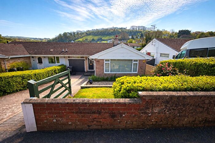 2 Bedroom Semi-Detached Bungalow For Sale In Chestnut Drive, Brixham, Devon, TQ5