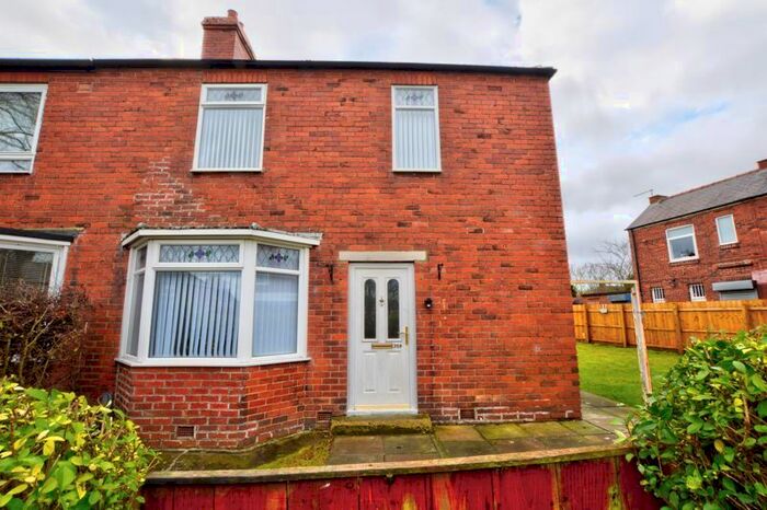 3 Bedroom Semi-Detached House To Rent In Stamfordham Road, Westerhope, Newcastle Upon Tyne, NE5