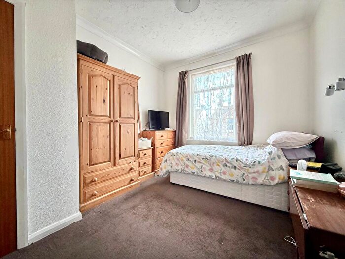 3 Bedroom Terraced House For Sale In Latimer Road, Redoubt, Eastbourne, BN22