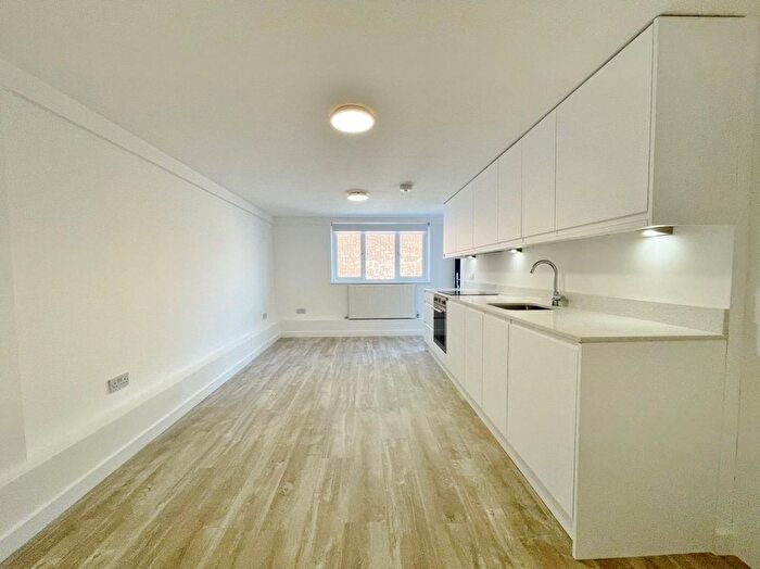 Property To Rent In Finchley Road, Finchley, NW11