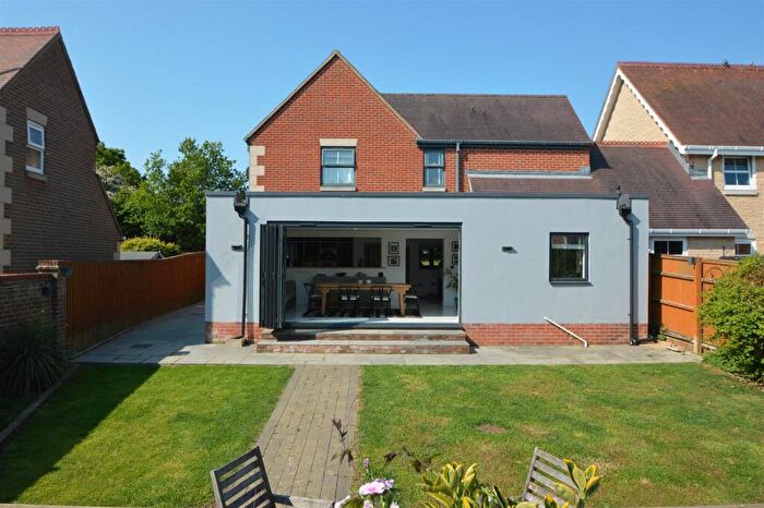 4 Bedroom Detached House For Sale In Bullen Village, Ryde, PO33