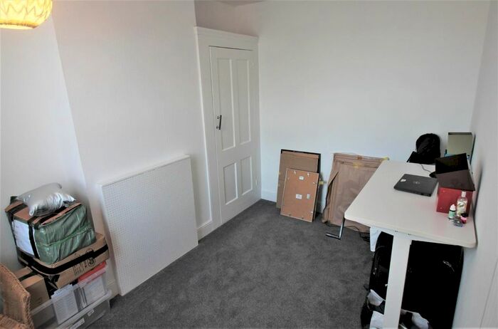 2 Bedroom Detached House To Rent In Smithies Road, Abbey Wood, London, SE2