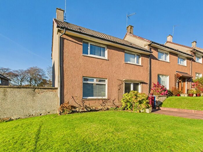 3 Bedroom End Of Terrace House For Sale In Raeburn Place, East Kilbride, South Lanarkshire, G74