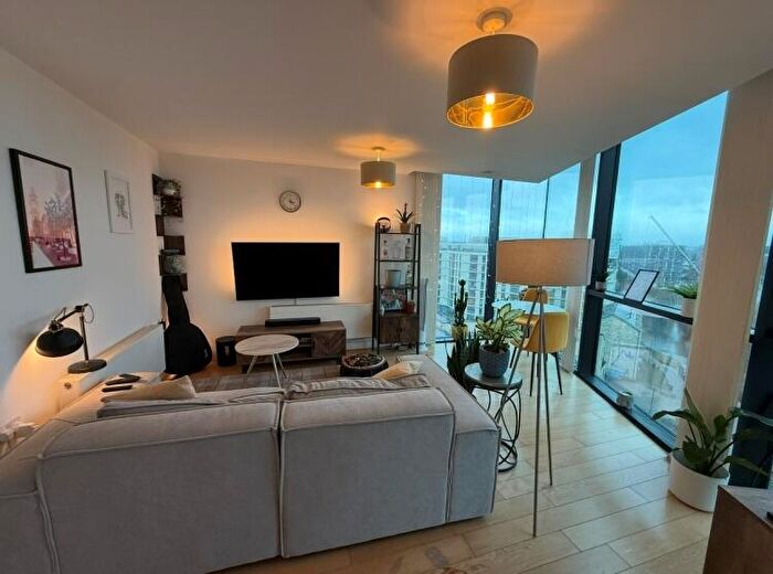 2 Bedroom Apartment To Rent In Great Ancoats Street Manchester, M4