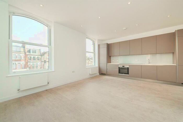 1 Bedroom Flat To Rent In Archway Road, London, N6