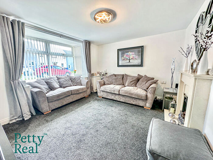 3 Bedroom Terraced House For Sale In Coronation Road, Brierfield, BB9