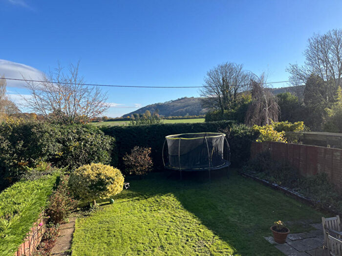 3 Bedroom Detached House For Sale In South Acre, South Harting, GU31