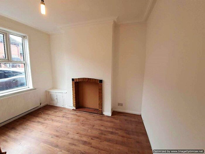 3 Bedroom Terraced House To Rent In Myrtle St, Crewe, CW2