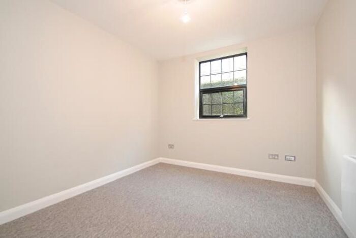 1 Bedroom Terraced House To Rent In Flagmakers House, Higham Road, HP5