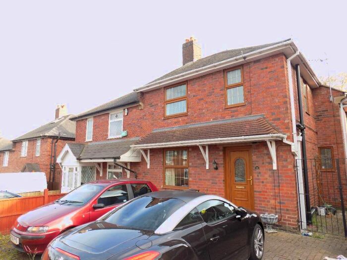 3 Bedroom Semi-Detached House To Rent In South Oval, Dudley, DY3