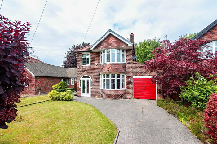 3 Bedroom Detached House To Rent In Grangethorpe Road, Urmston, Manchester, M41