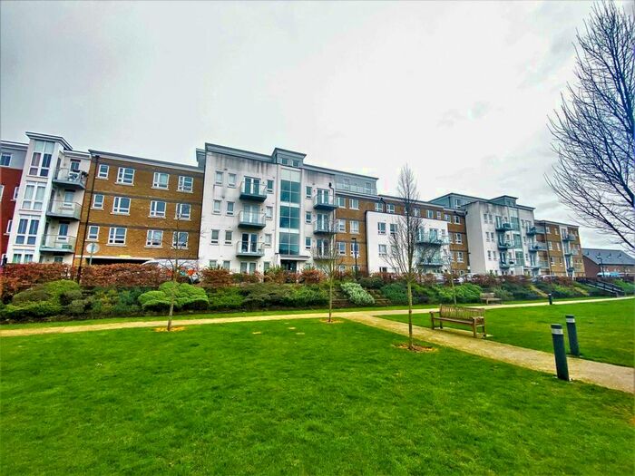 1 Bedroom Flat To Rent In Grebe Way, Maidenhead, SL6