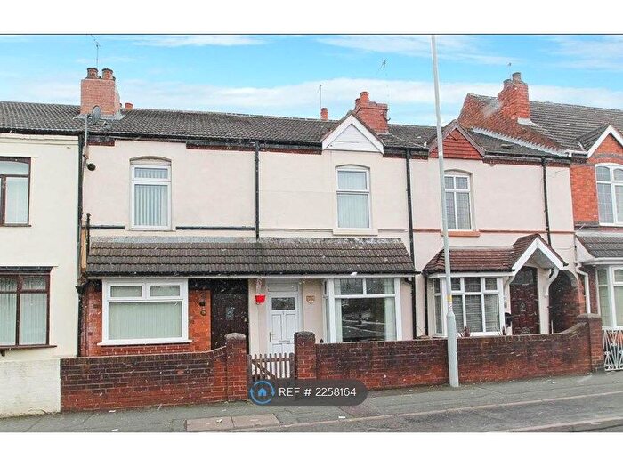2 Bedroom Terraced House To Rent In Wood End Road, Wednesfield, WV11