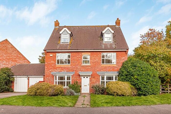 5 Bedroom Detached House To Rent In Purslane Drive, Bicester, OX26