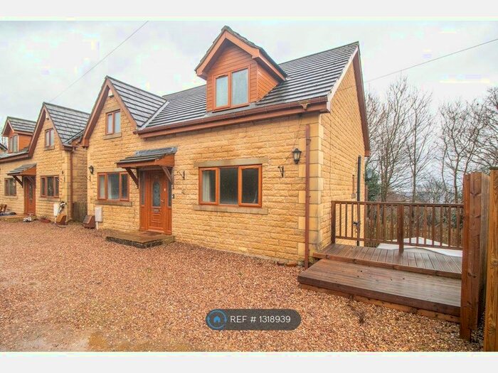 6 Bedroom Detached House To Rent In Chapel Street, Wibsey, Bradford, BD6