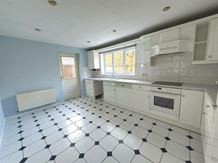 4 Bedroom Detached House For Sale In Aspen Close, Middlestone Moor, Spennymoor, DL16