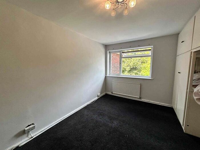 1 Bedroom Flat To Rent In Wakefield Court, Moseley, Birmingham, B13