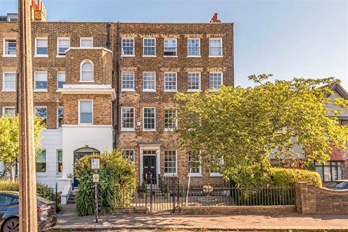 4 Bedroom Flat For Sale In West Grove, Greenwich, SE10