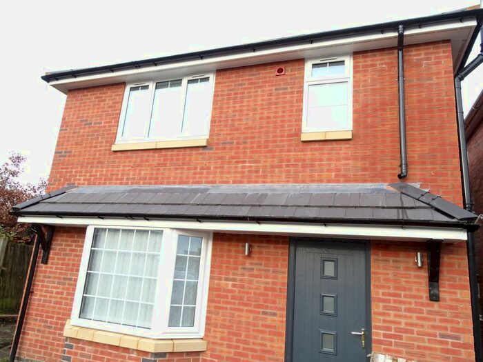3 Bedroom Detached House To Rent In Bowdler Road, Wolverhampton WV2