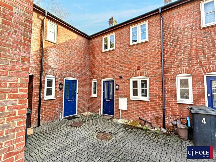 2 Bedroom Terraced House For Sale In Healey Mews, Gloucester, GL1