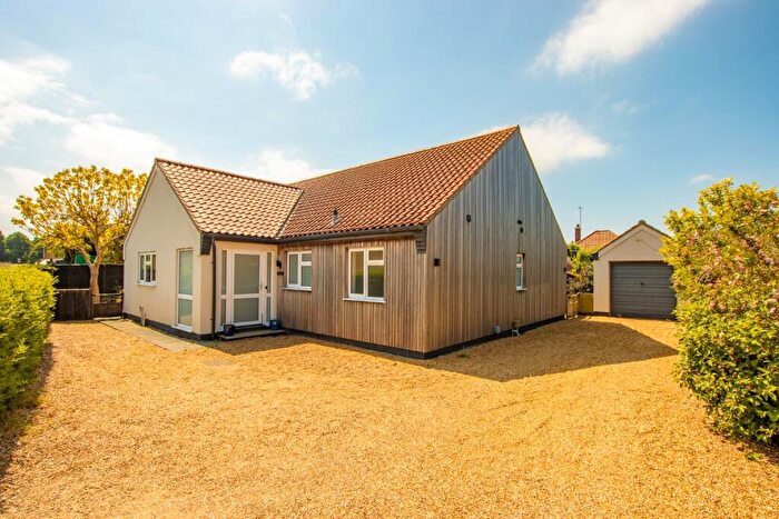 3 Bedroom Bungalow To Rent In Brickley Lane, Ingoldisthorpe, PE31
