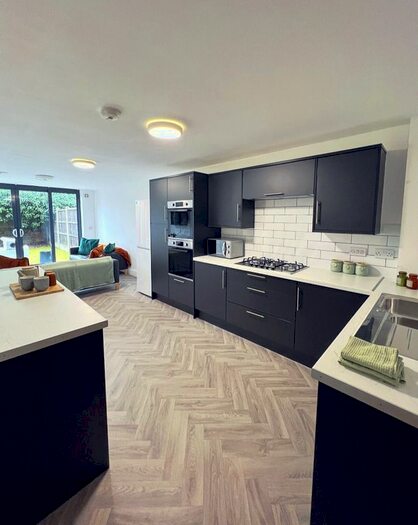 6 Bedroom Terraced House To Rent In Ashfield Mews, Ashfield, Liverpool, Merseyside, L15