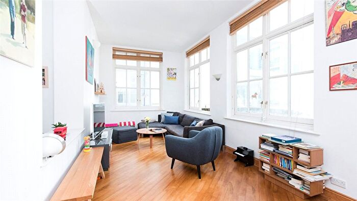 2 Bedroom Flat To Rent In Strype Street, London, E1