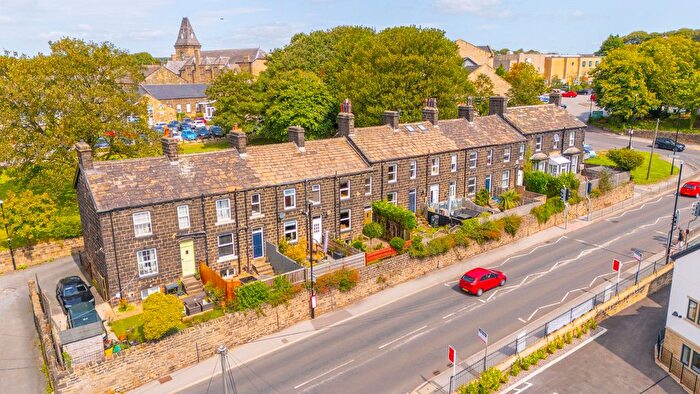 2 Bedroom Terraced House For Sale In Harper Terrace, Yeadon, LS19