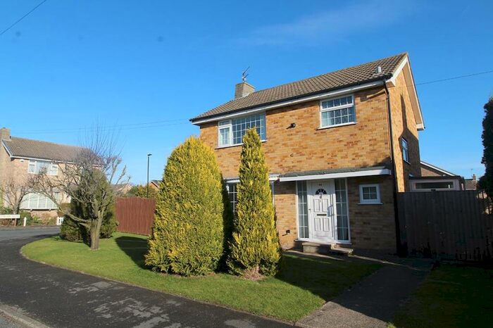 3 Bedroom Detached House To Rent In Mallinson Oval, Harrogate, HG2