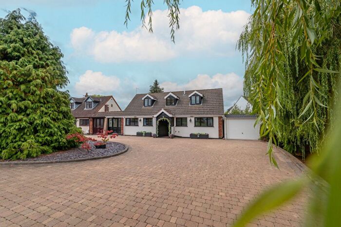 4 Bedroom Detached House For Sale In Shenton Lane, Dadlington, CV13