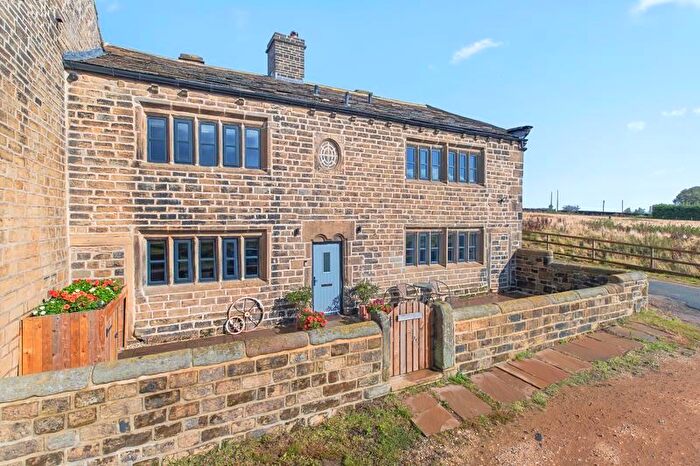4 Bedroom Property For Sale In Trough Lane, Bradford, BD13