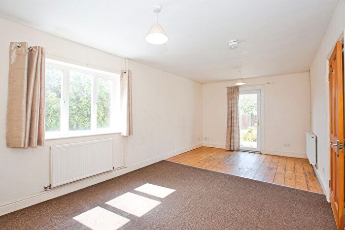3 Bedroom Detached Bungalow For Sale In St. Michaels Avenue, Yeovil, BA21
