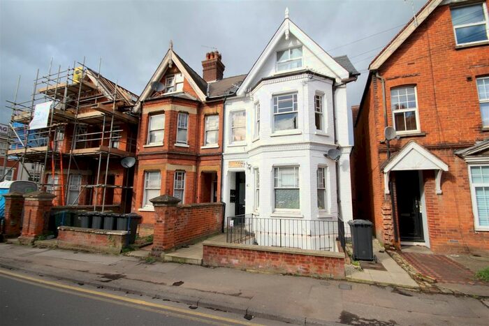 1 Bedroom Flat To Rent In York Road, Guildford, GU1