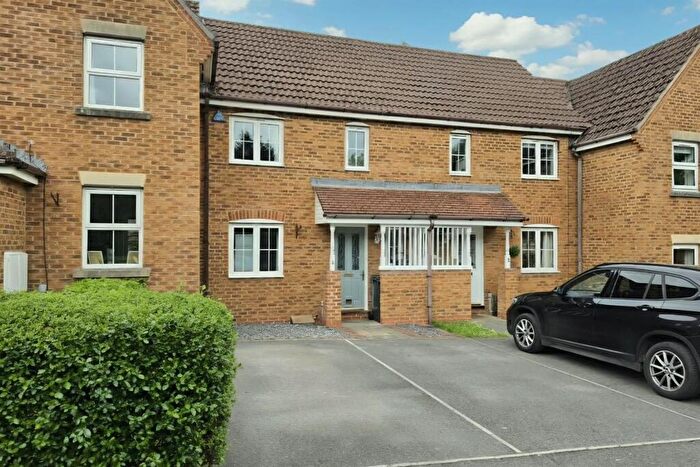 2 Bedroom Terraced House To Rent In Knightwood Park, SO53